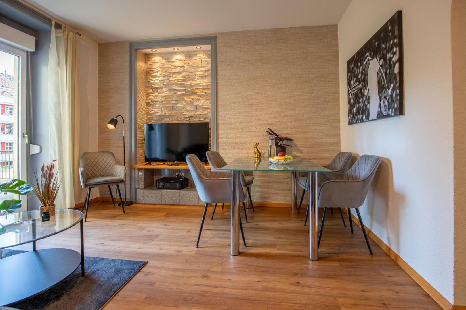 Special Roger F Rabbit 1 Apartment, Roche Towers, 10-star Basileia