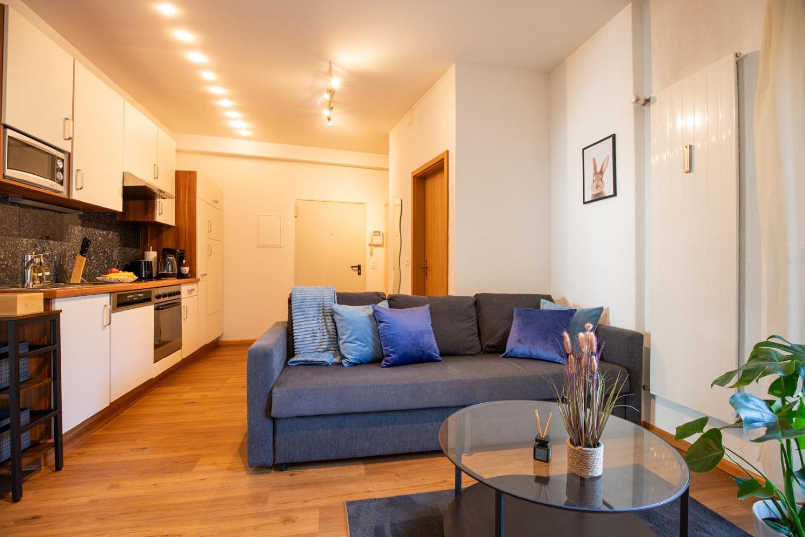 Special Roger F Rabbit 1 Apartment, Roche Towers, 10-star *