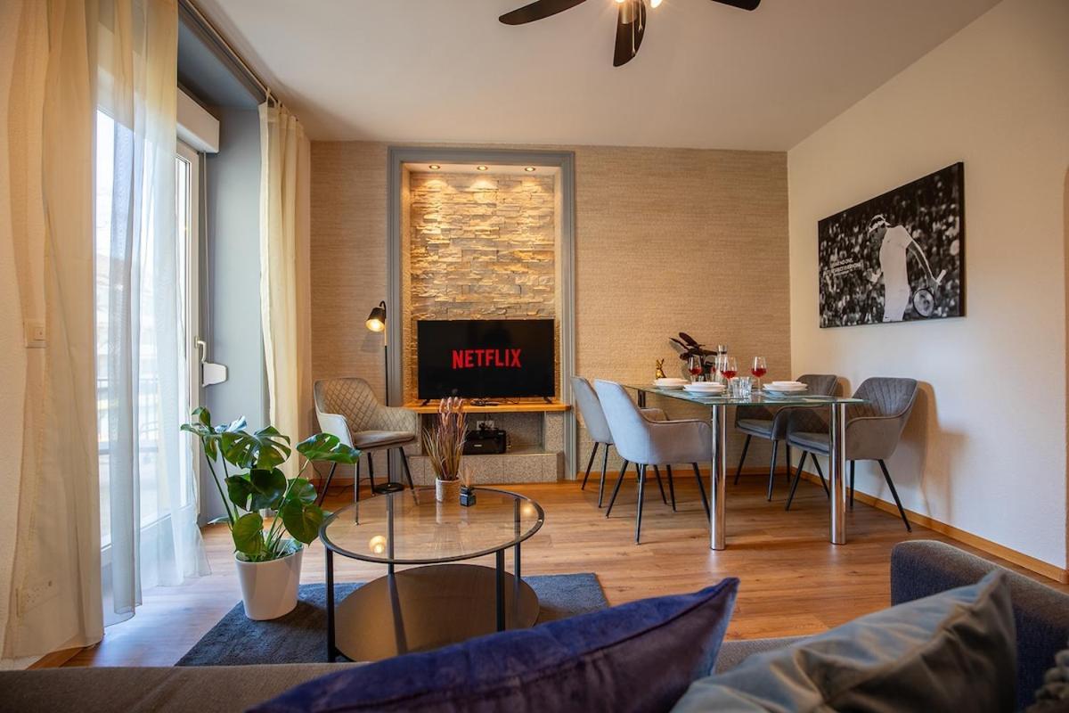Special Roger F Rabbit 1 Apartment, Roche Towers, 10-star * Basel